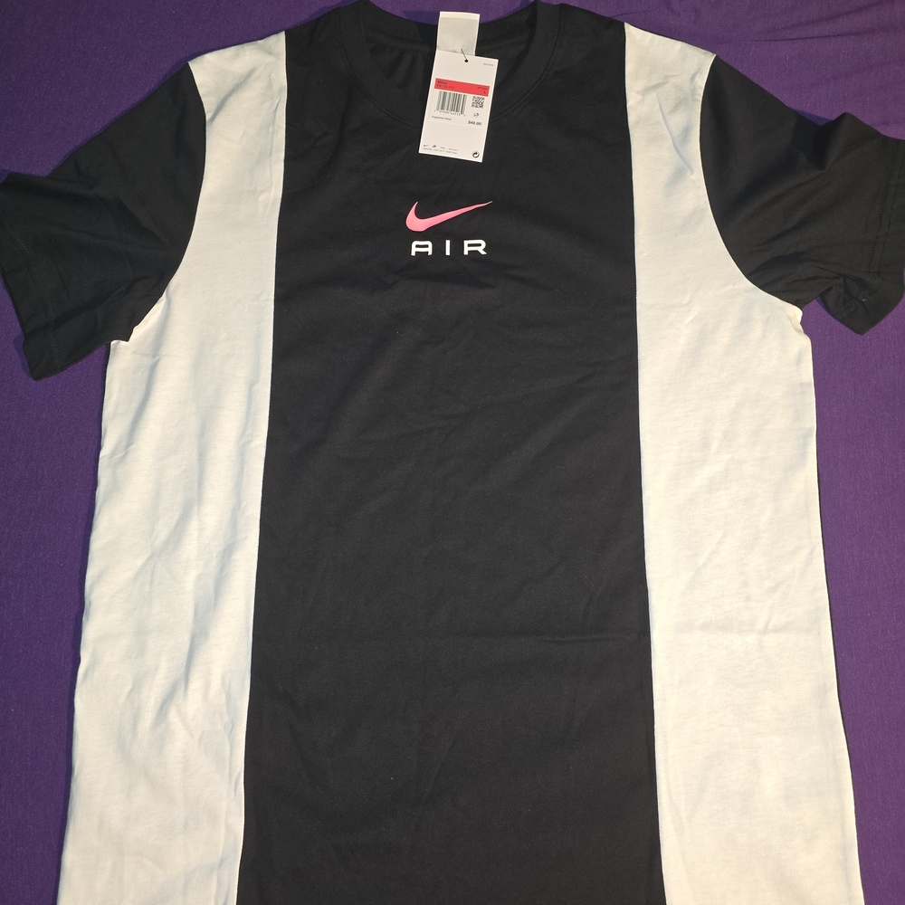 Nike Mens Black and White Tee with Pink Logo Sz L